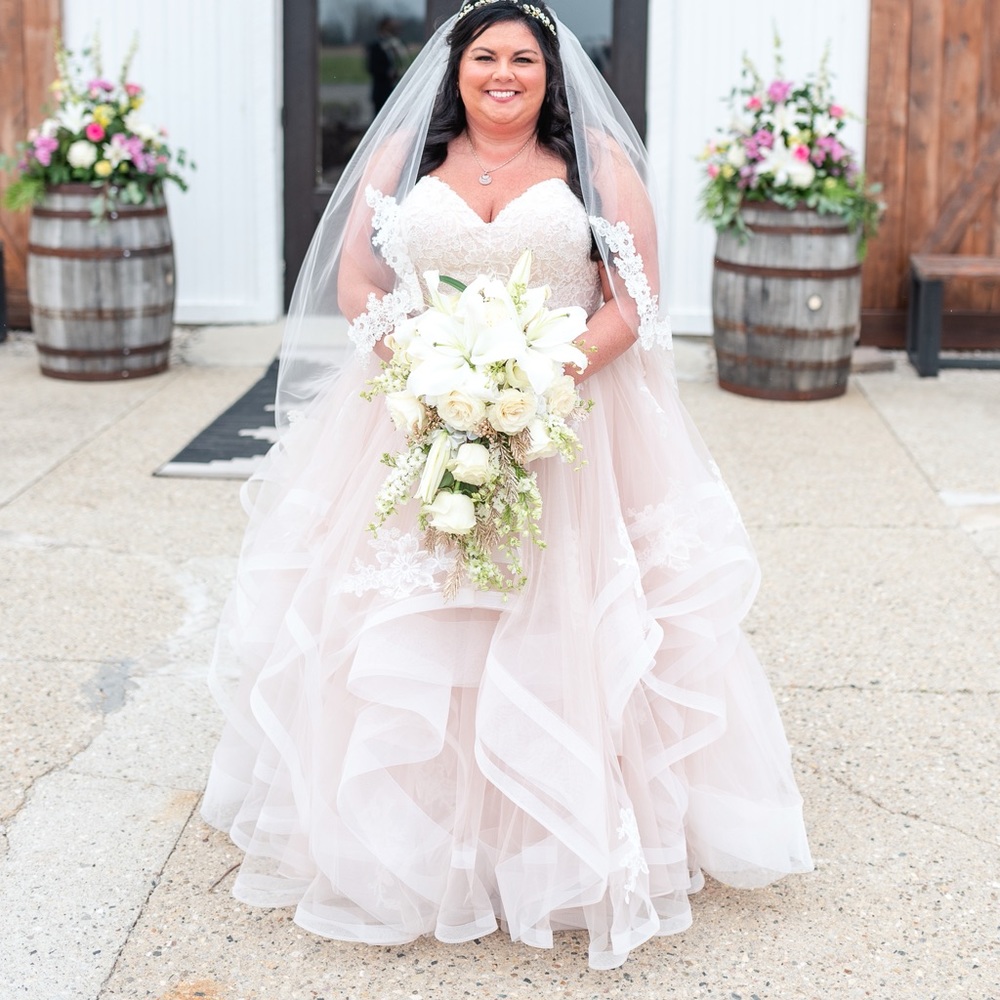 Stella York Wedding dress.